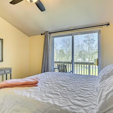 Peaceful Poconos Home With Lake And Pool Access! Long Pond Экстерьер фото